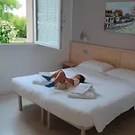Gonda&giuliano 3*